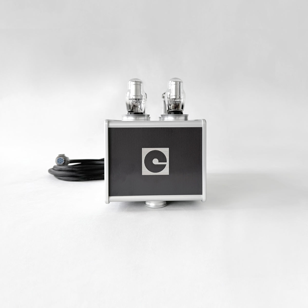 Lore Headphone Amplifier